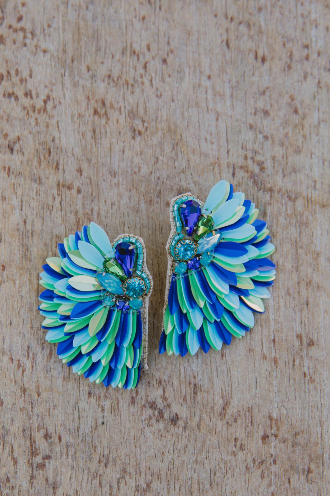 Boucles d'oreilles brodées ISÉE