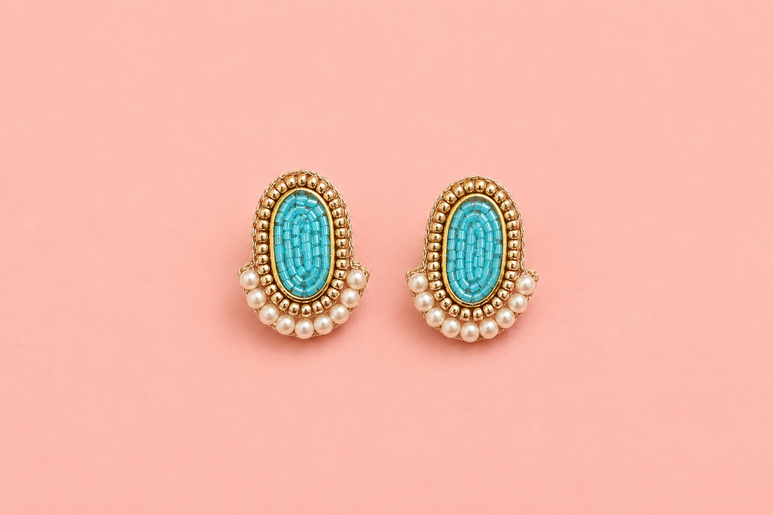 Boucles d'oreilles brodées ONDINE