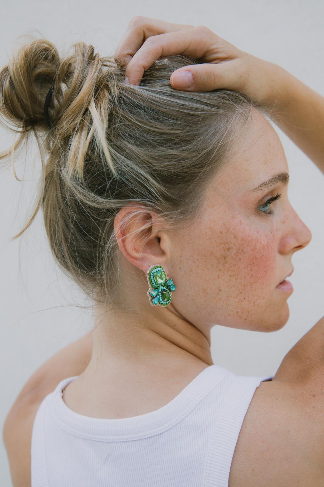 Boucles d'oreilles brodées Isadora