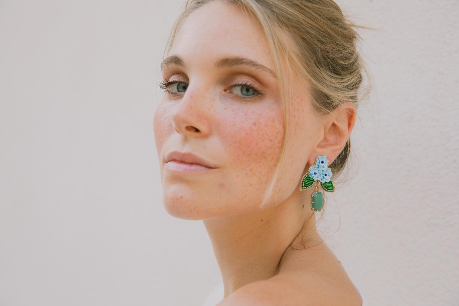 Boucles d'oreilles brodées LYSÉA