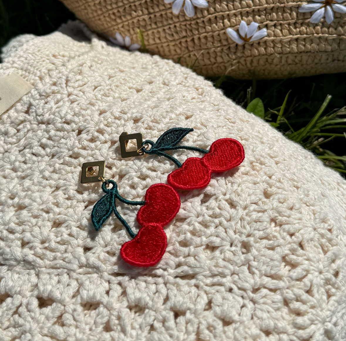 Cherry embroidered earrings đ
