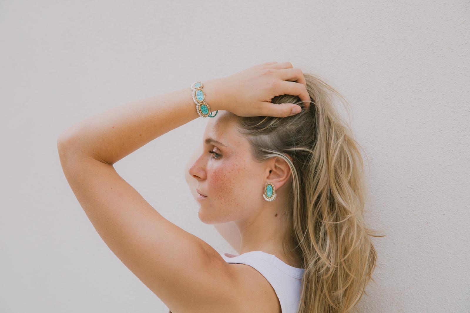 Boucles d'oreilles brodées ONDINE