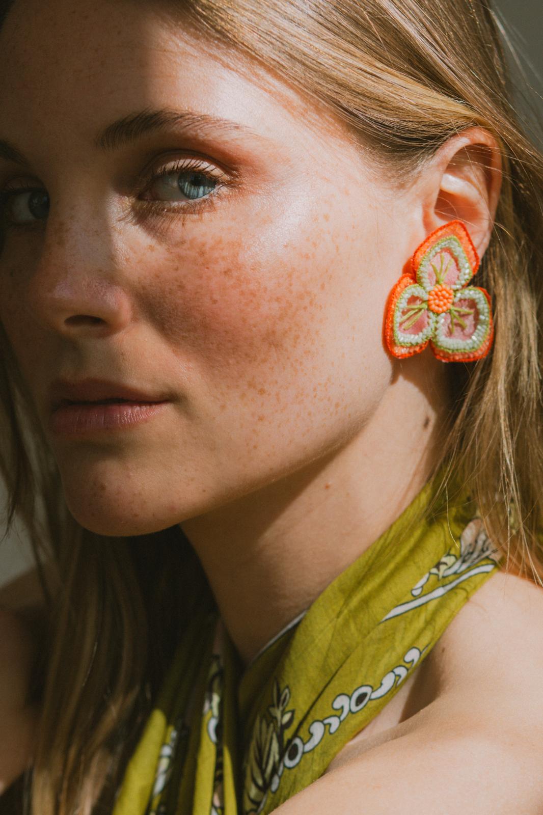 Boucles d'oreilles brodées NÉLIA