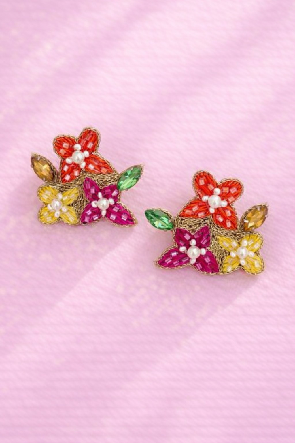 Boucles d'oreilles brodées LISA