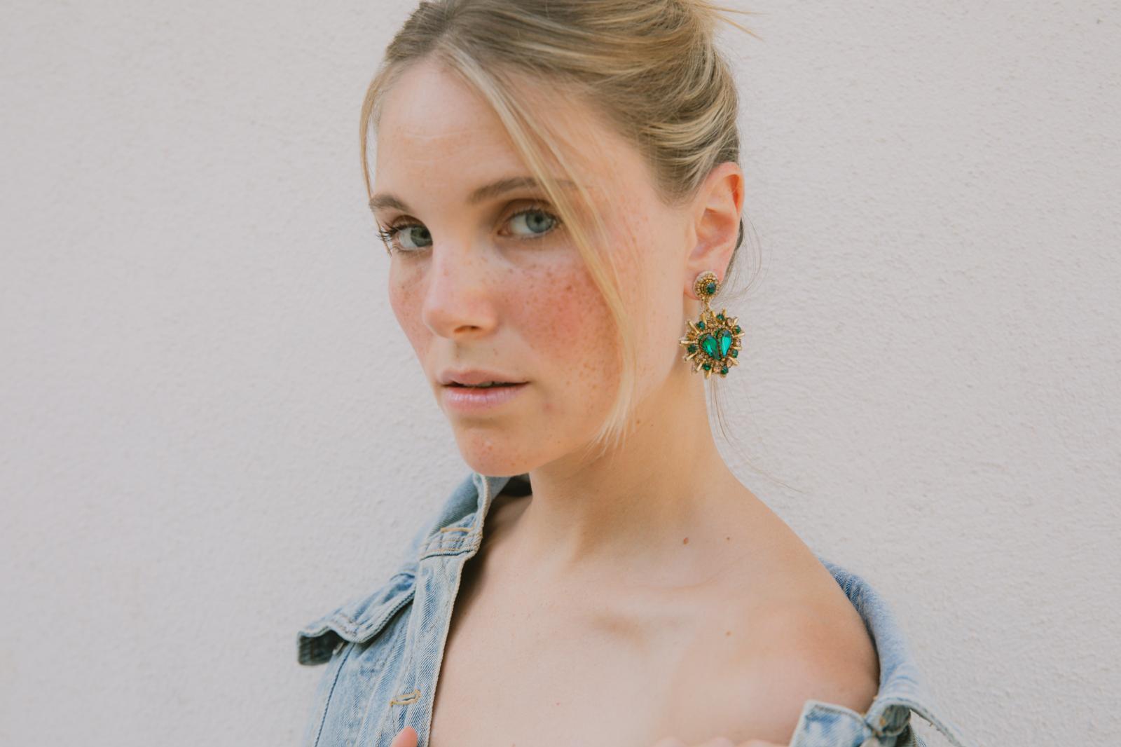 Boucles d'oreilles brodées Théa