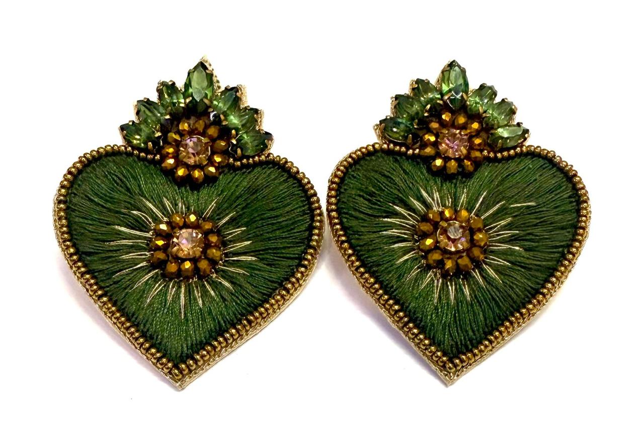 Boucles d'oreilles brodées Perlées CARITAS