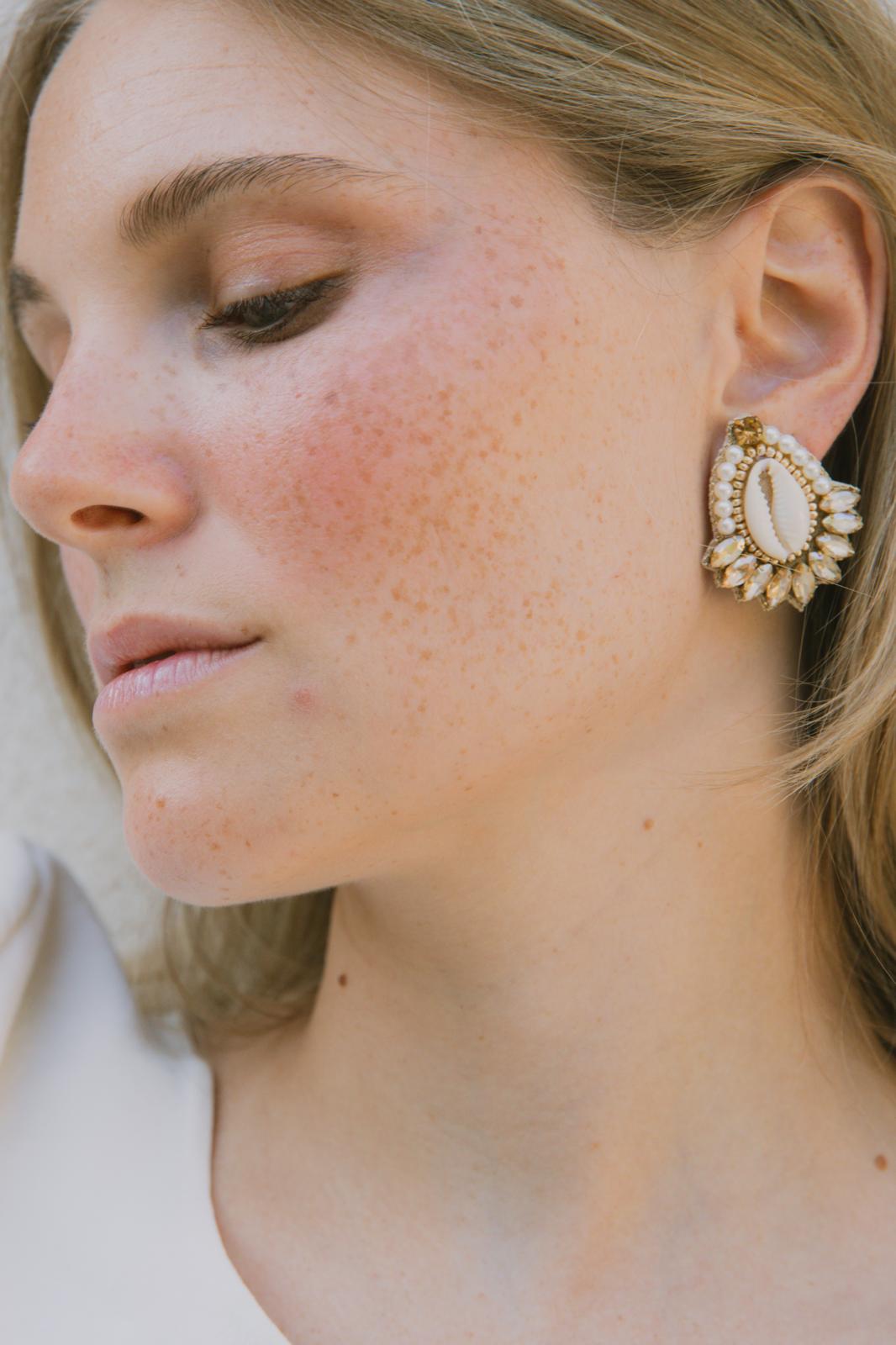 Boucles d'oreilles brodées Néréa
