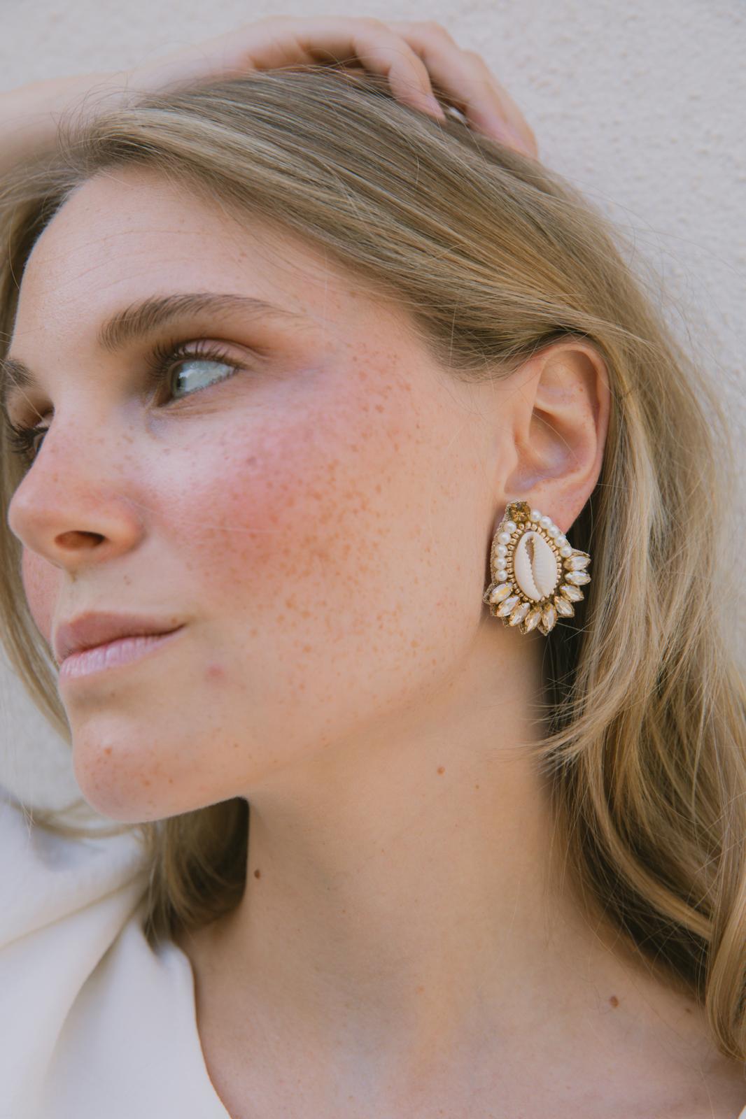 Boucles d'oreilles brodées Néréa