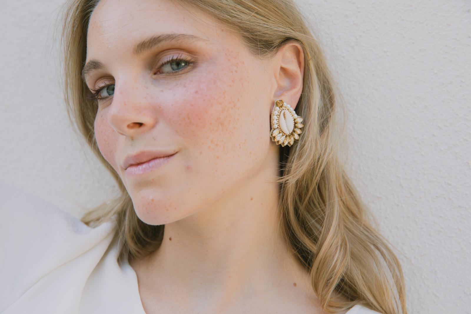 Boucles d'oreilles brodées Néréa
