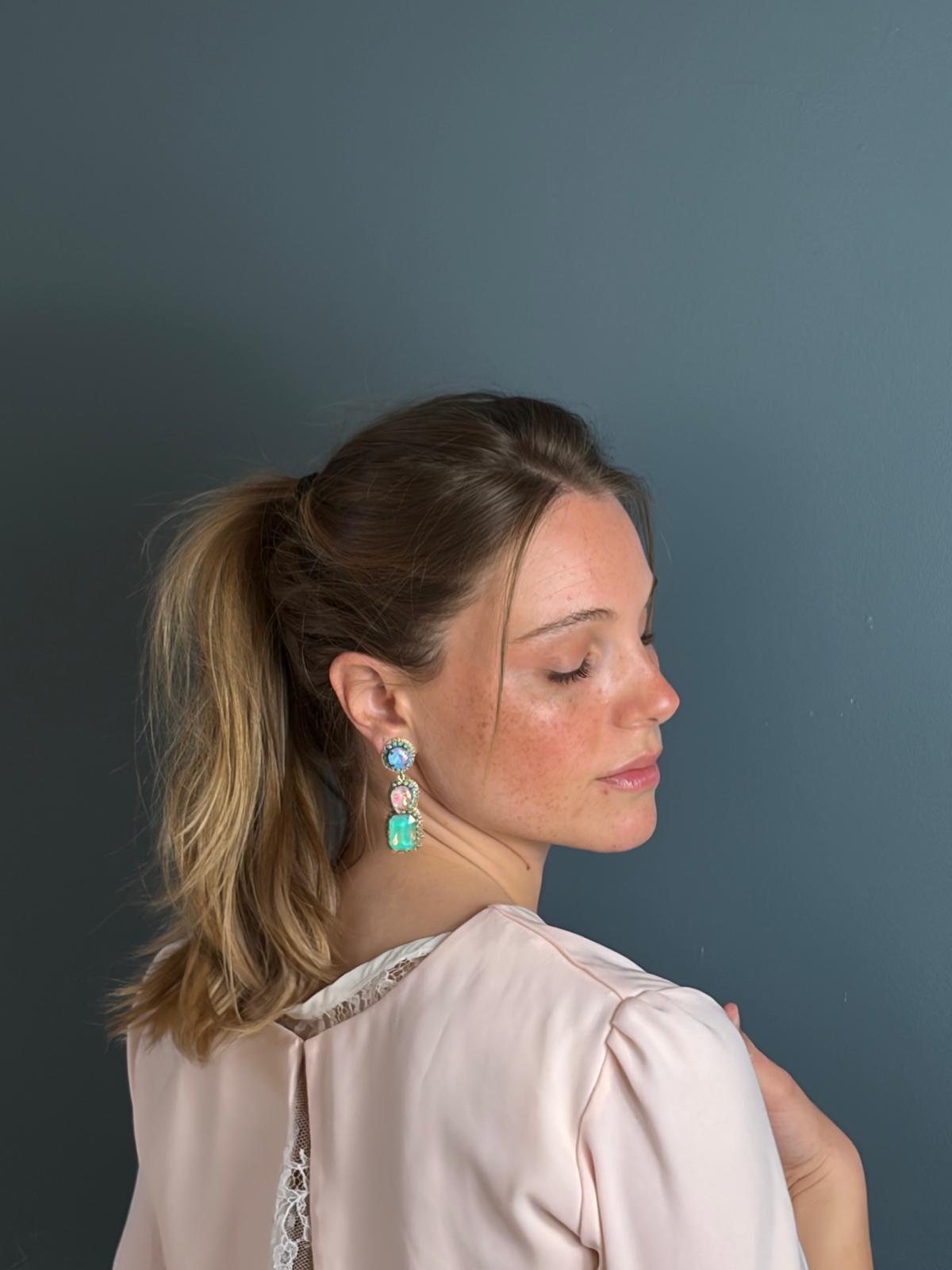 Boucles d'oreilles brodées OPALINE