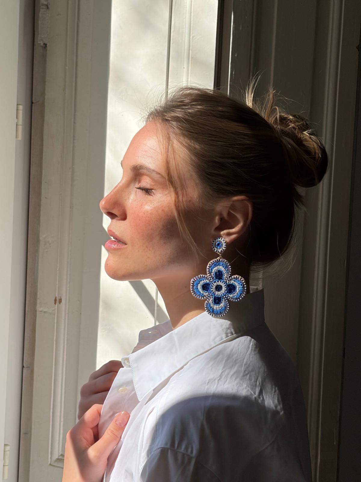 Boucles d'oreilles brodées Perlées Prisca