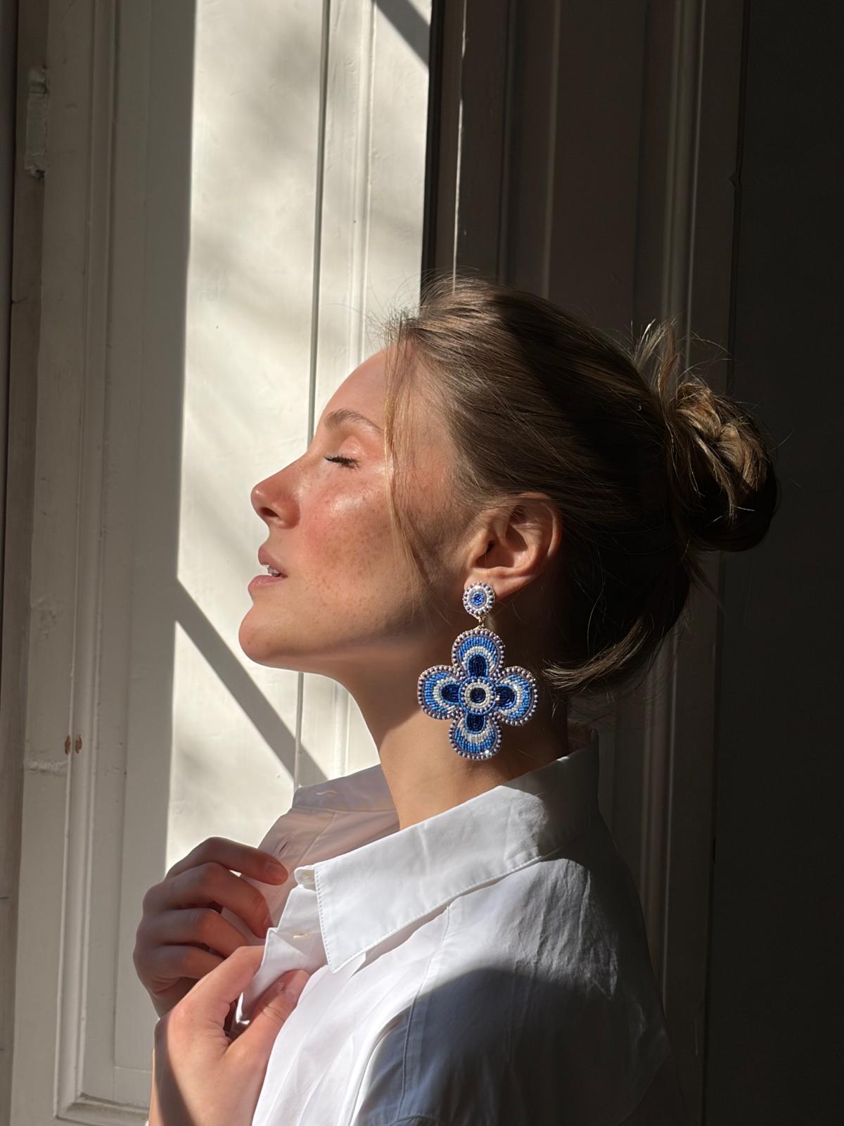 Boucles d'oreilles brodées Perlées Prisca