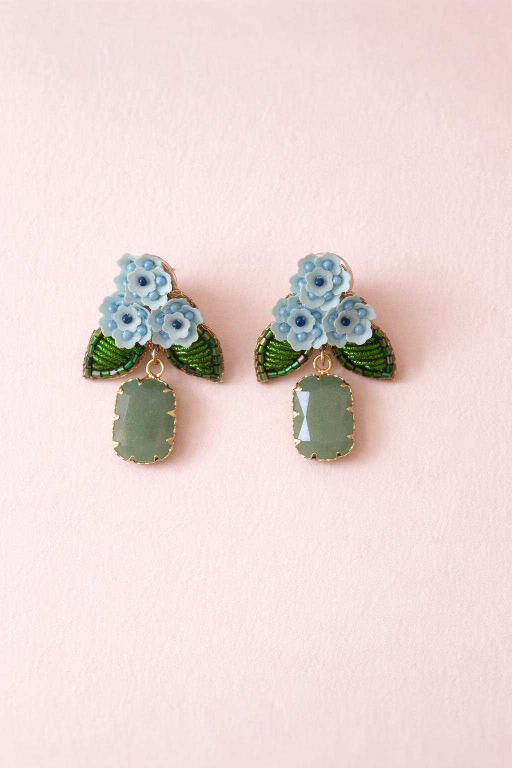 Boucles d'oreilles brodées LYSÉA