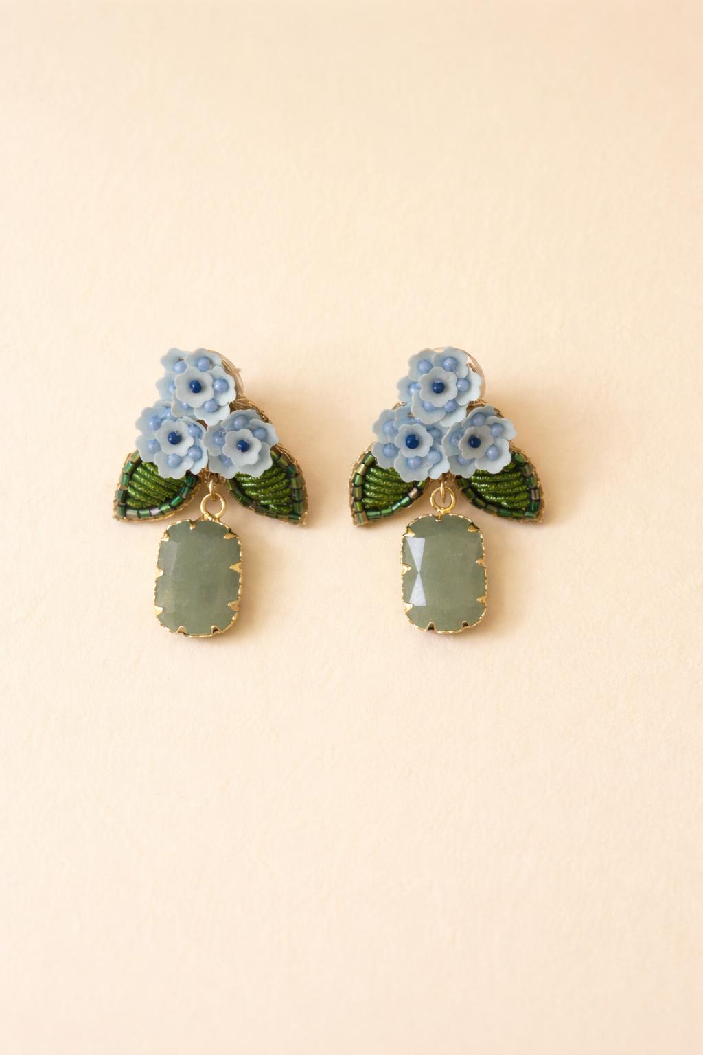 Boucles d'oreilles brodées LYSÉA