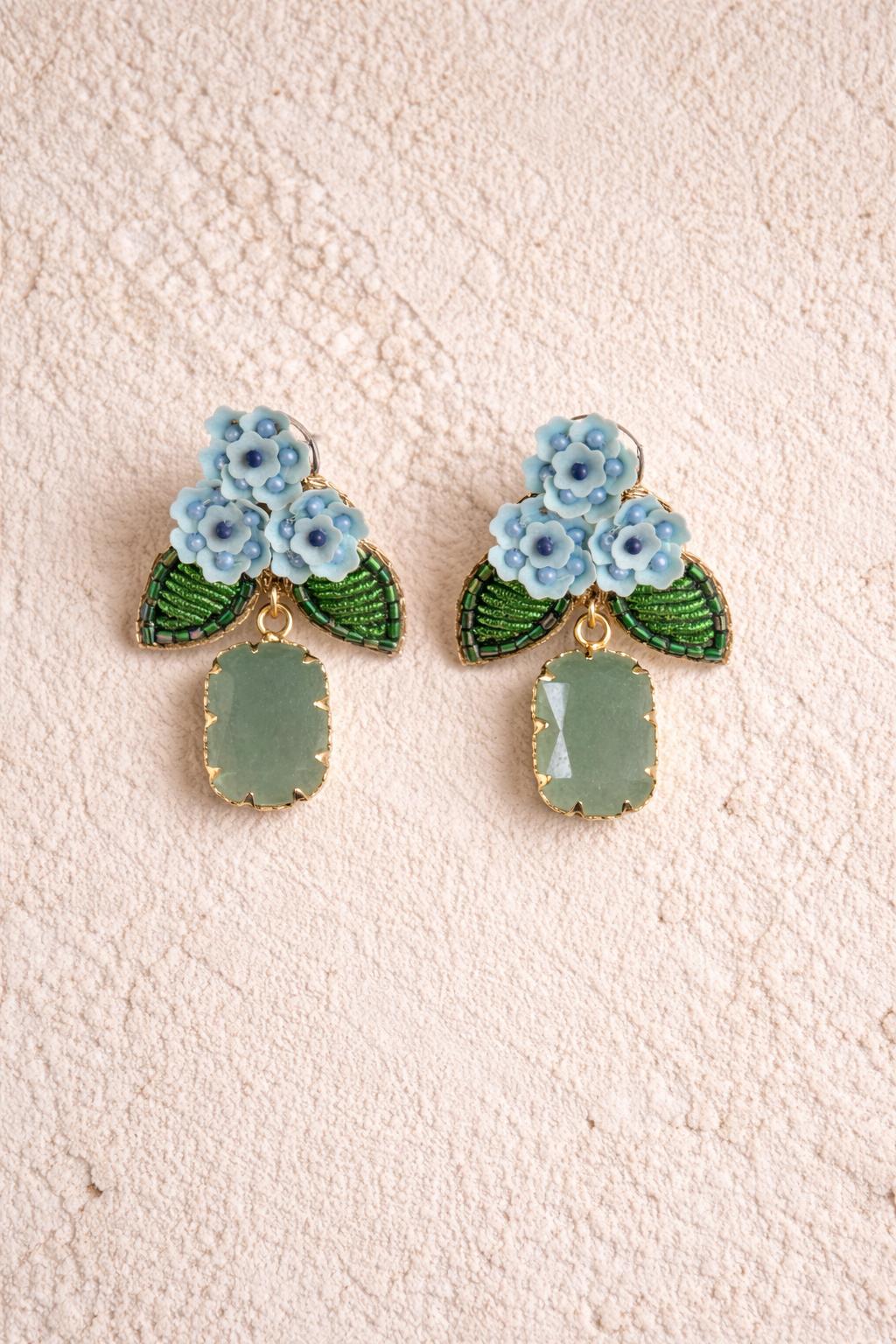Boucles d'oreilles brodées LYSÉA
