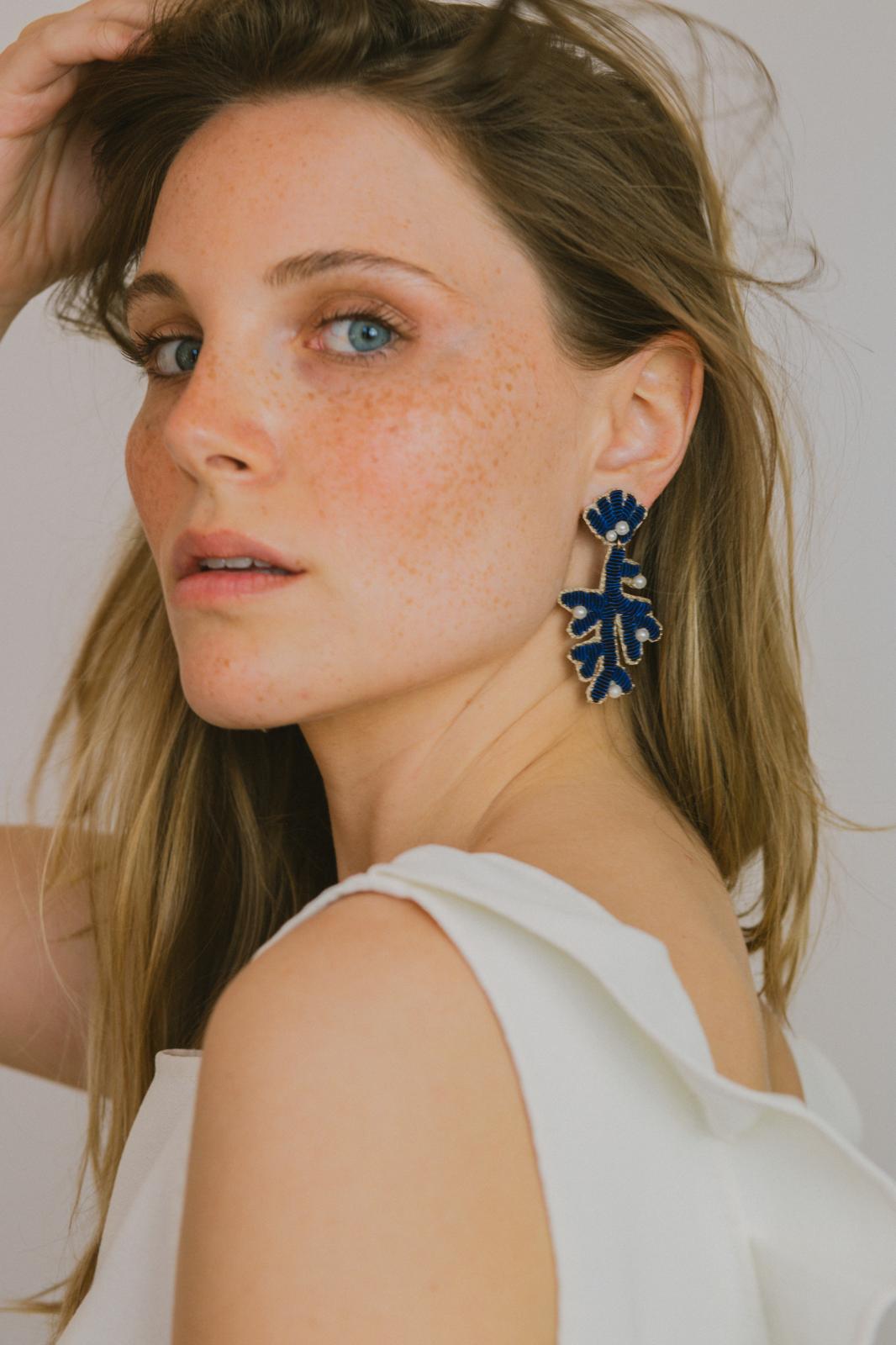 Boucles d'oreilles brodées Perlées ANA