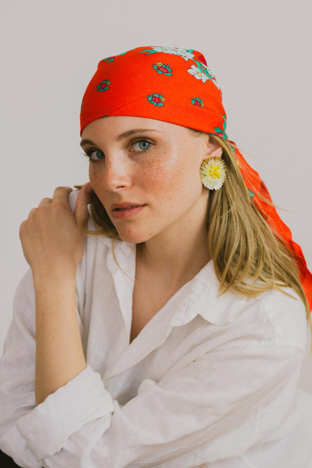 Boucles d'oreilles brodées ZINNIA