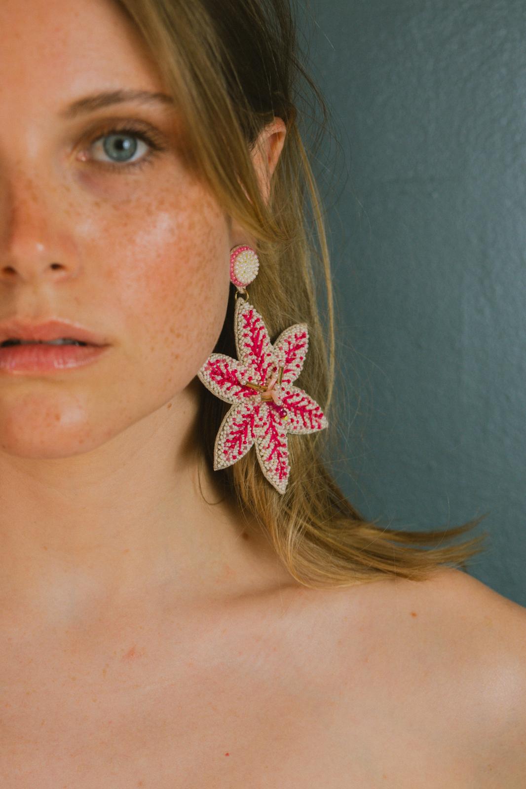 Boucles d'oreilles brodées Perlées AVA