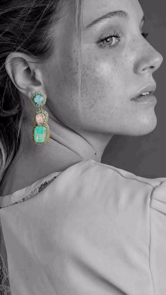 Boucles d'oreilles brodées OPALINE