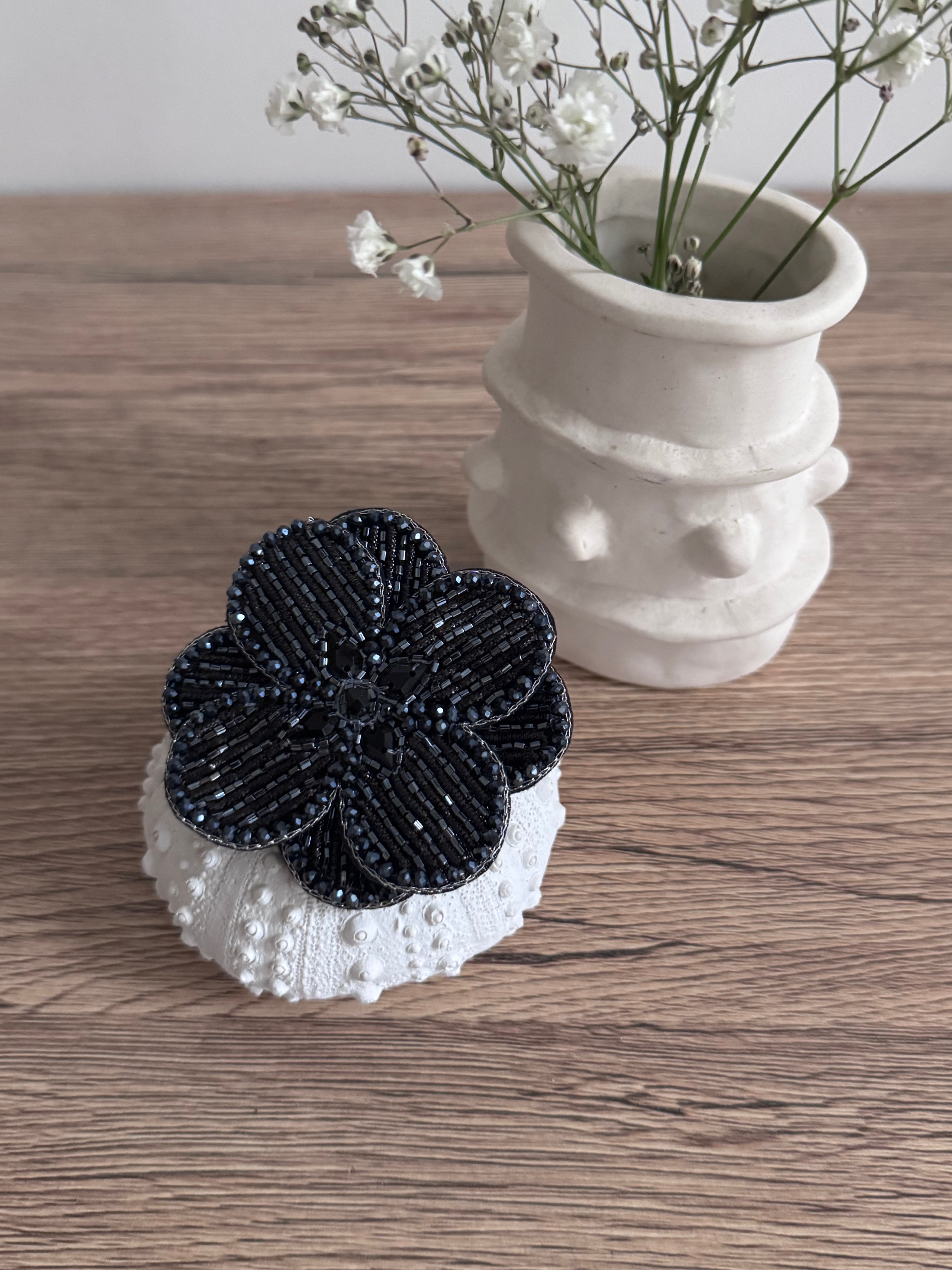 Cassiopeia embroidered earrings