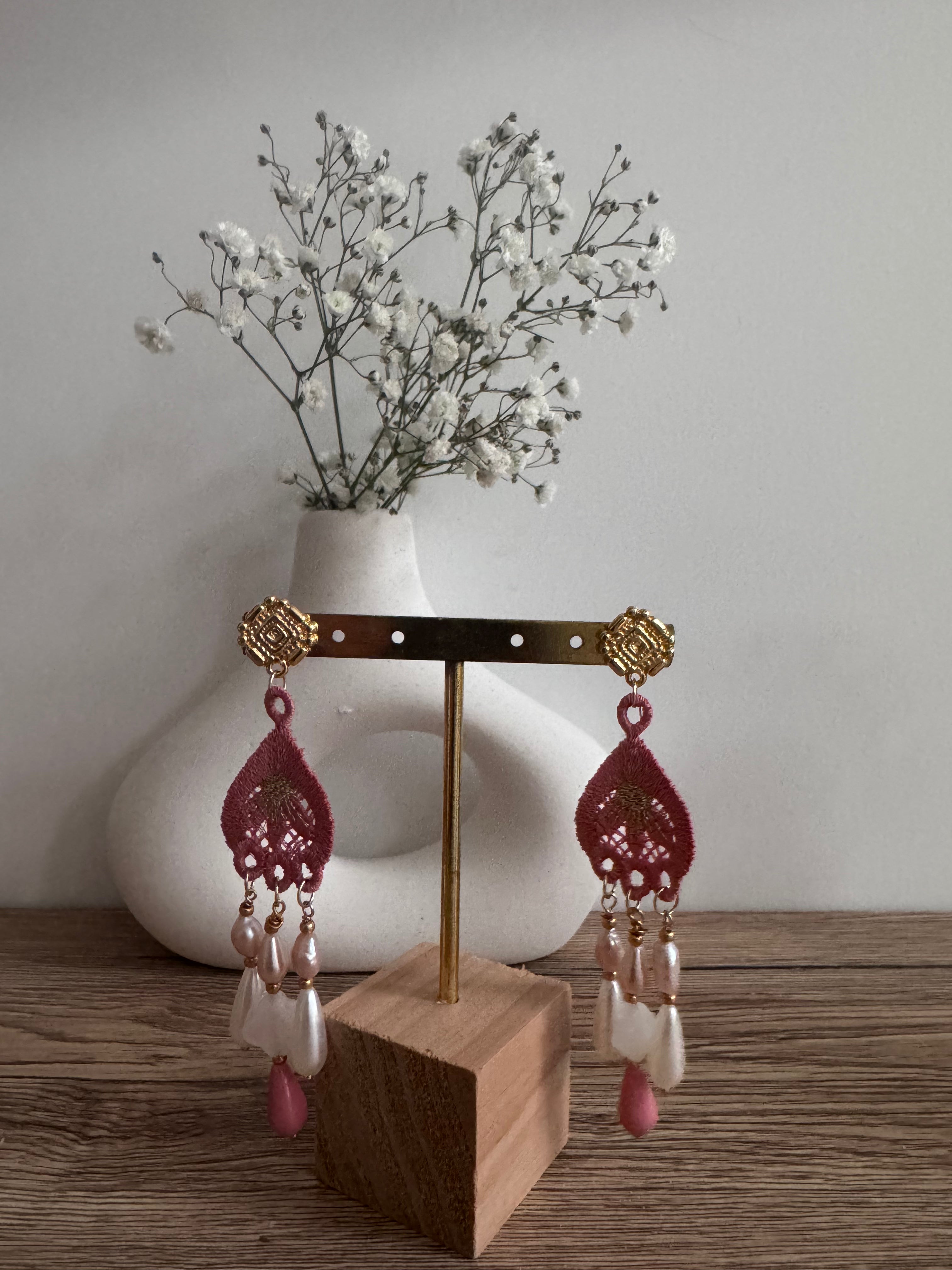Cassiopeia embroidered earrings