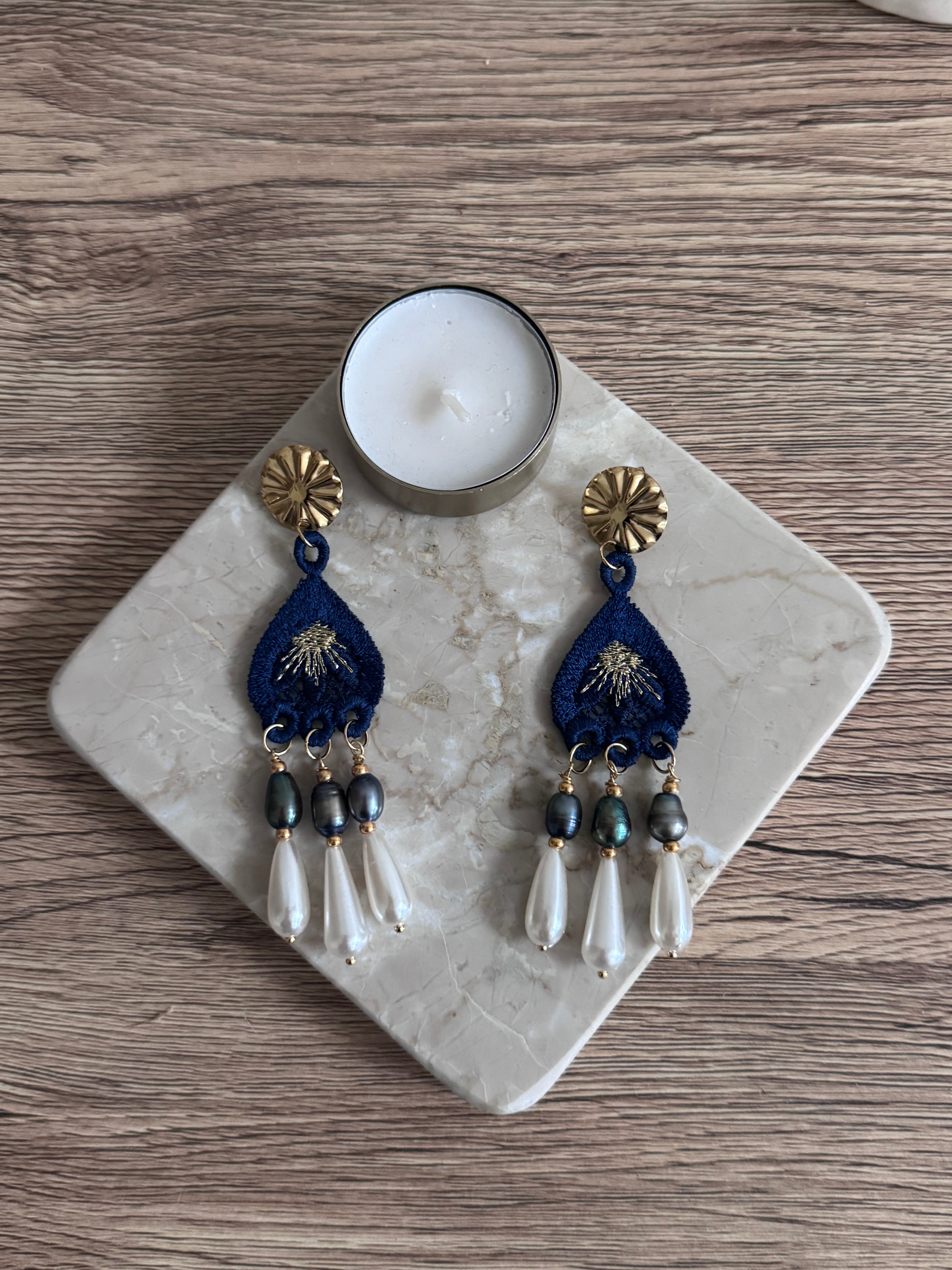 Cassiopeia embroidered earrings
