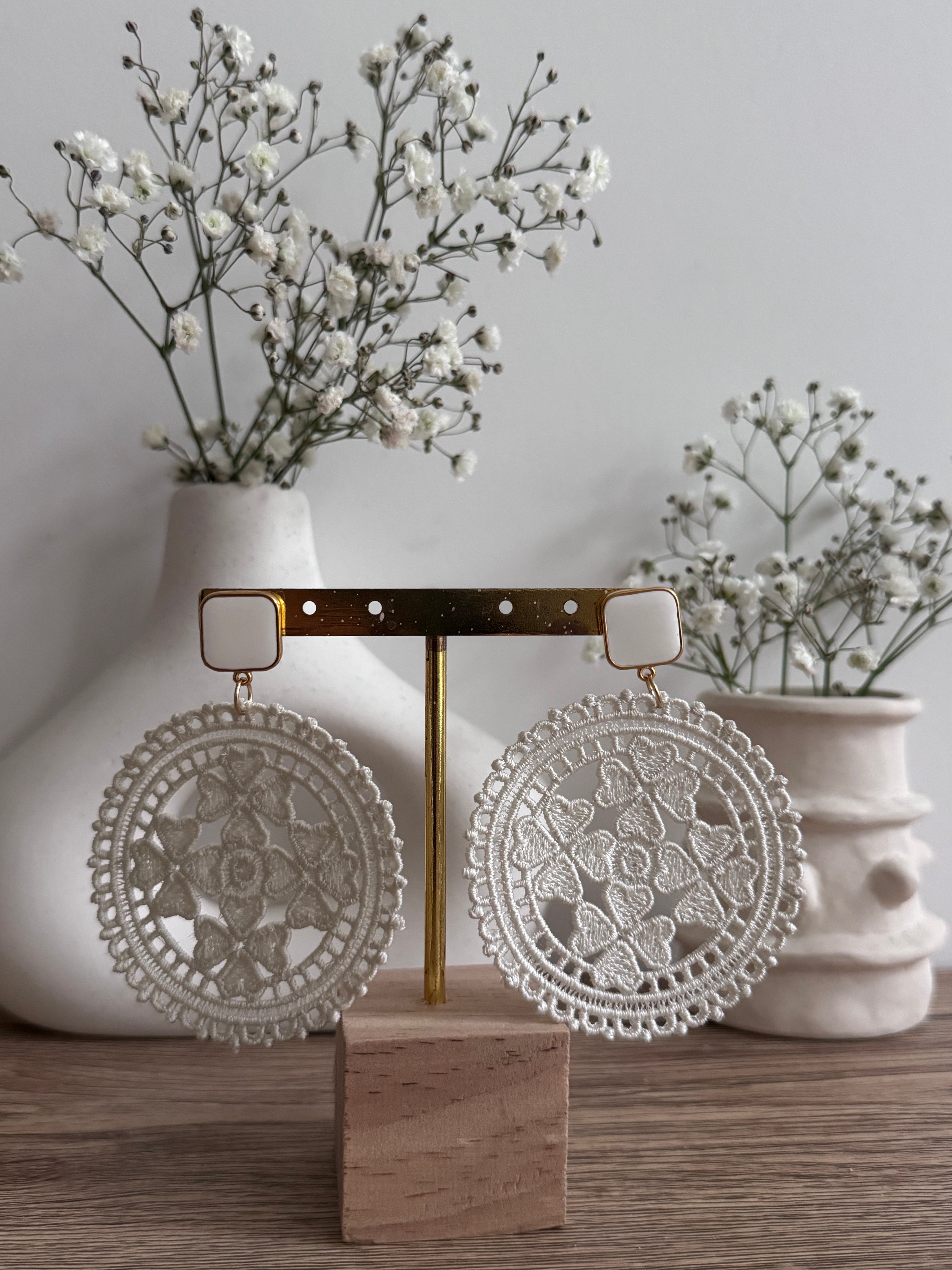 Cassiopeia embroidered earrings