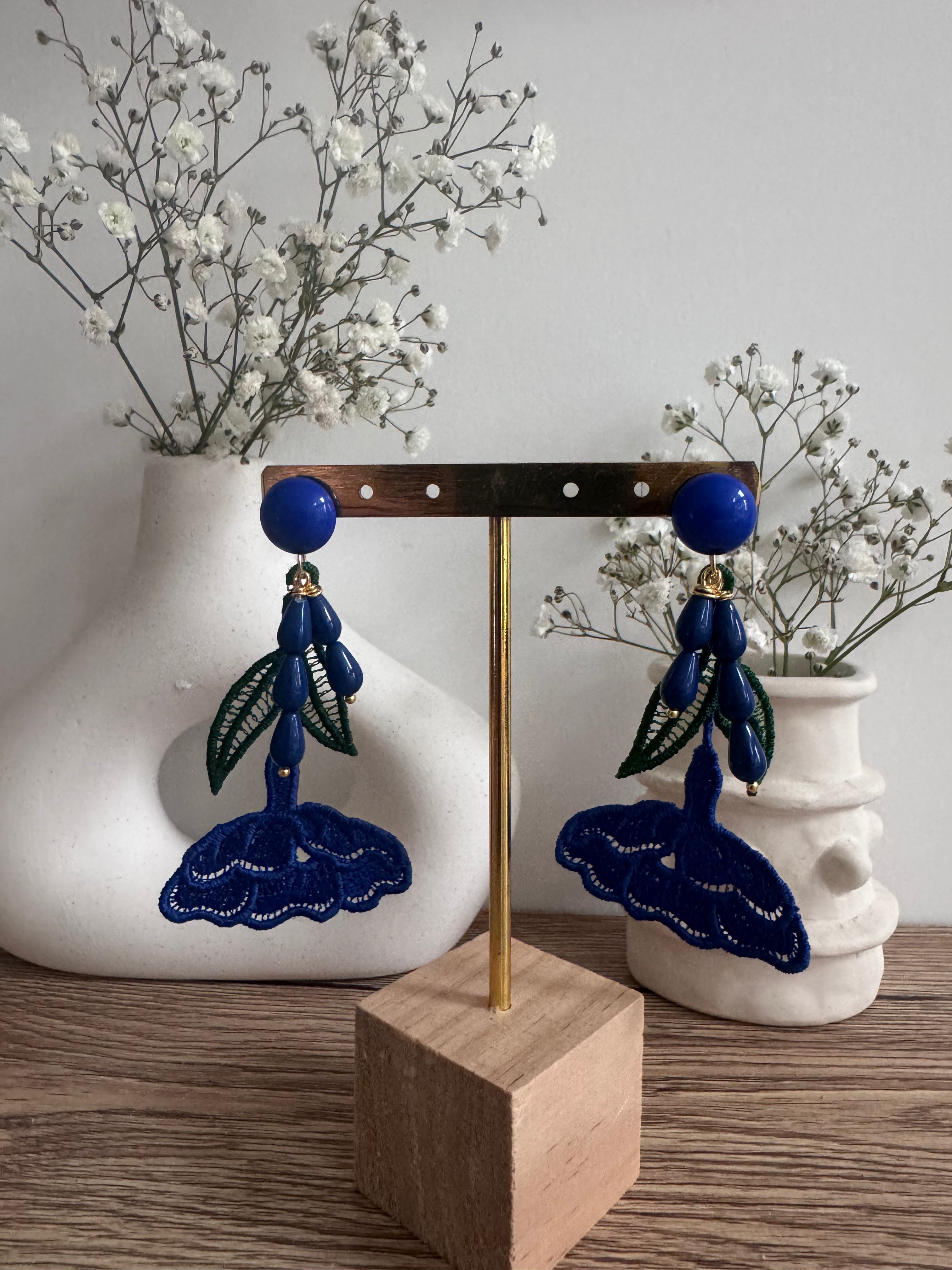 Cassiopeia embroidered earrings