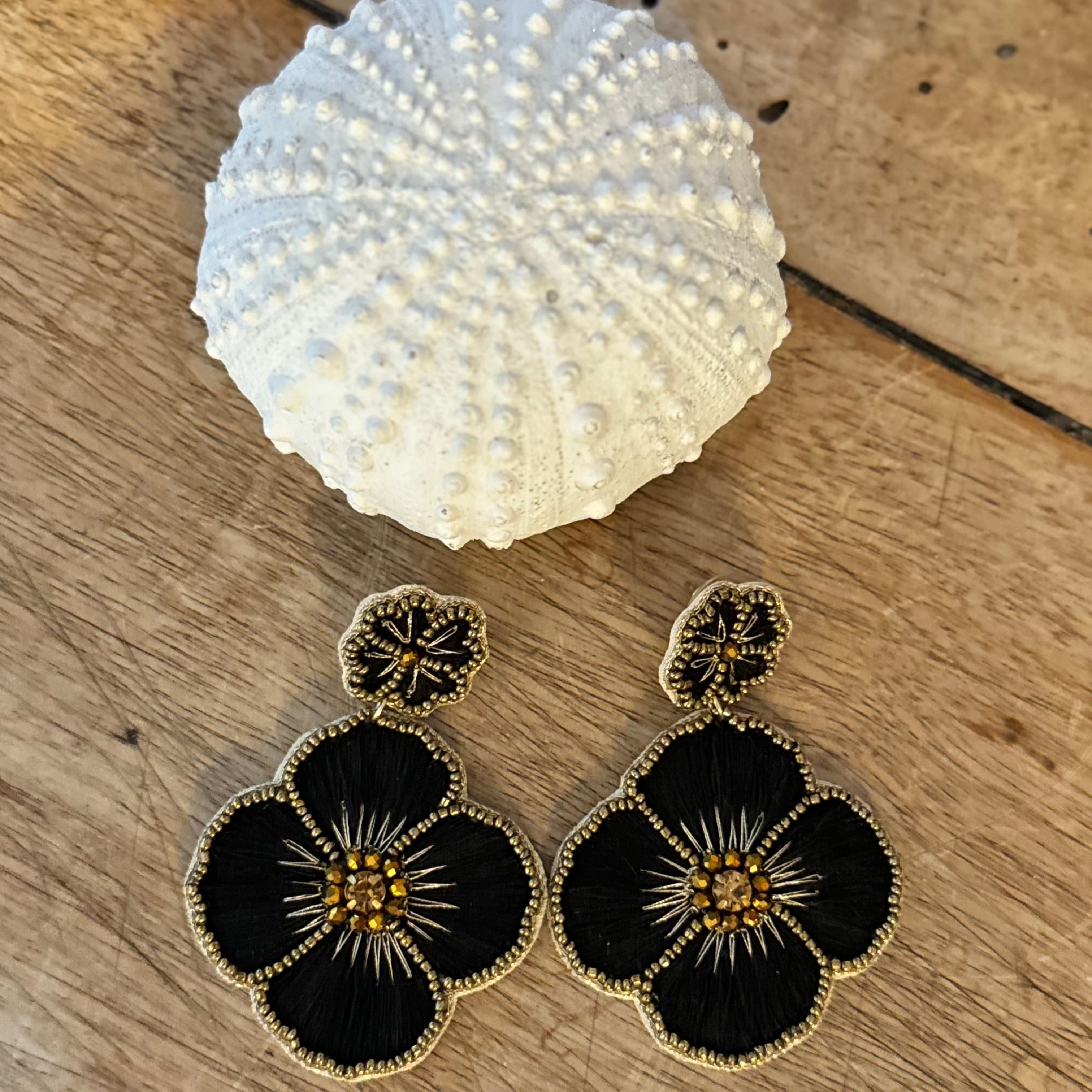 Cassiopeia embroidered earrings