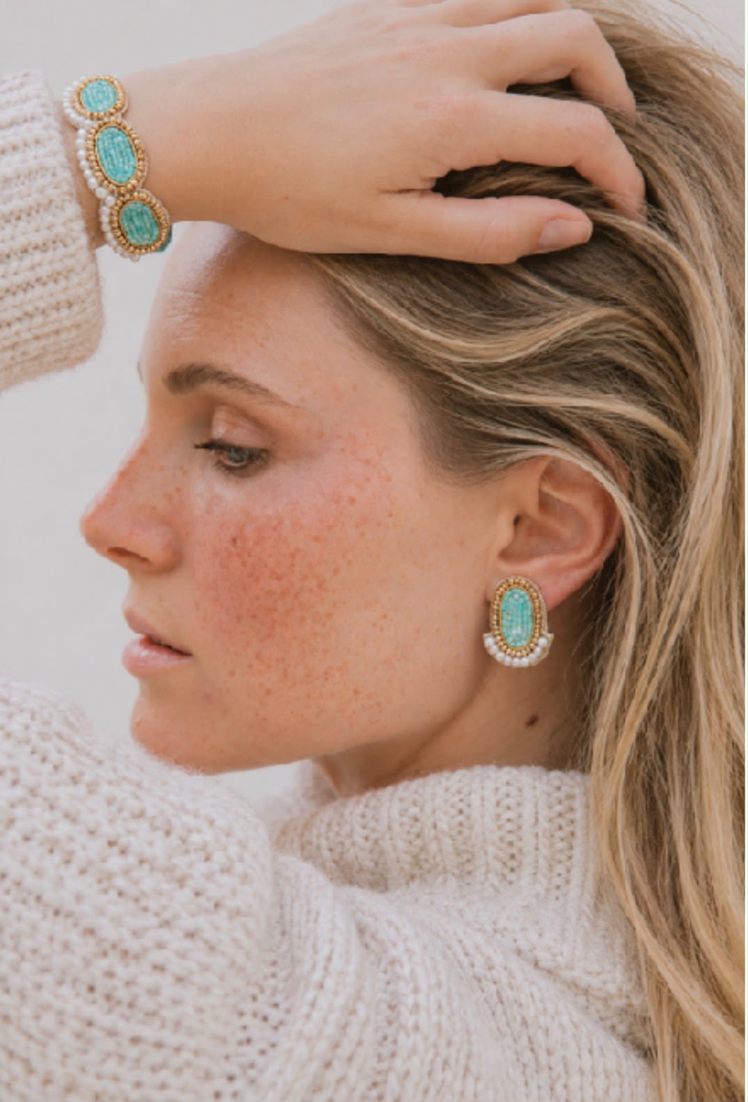 Boucles d'oreilles brodées ONDINE