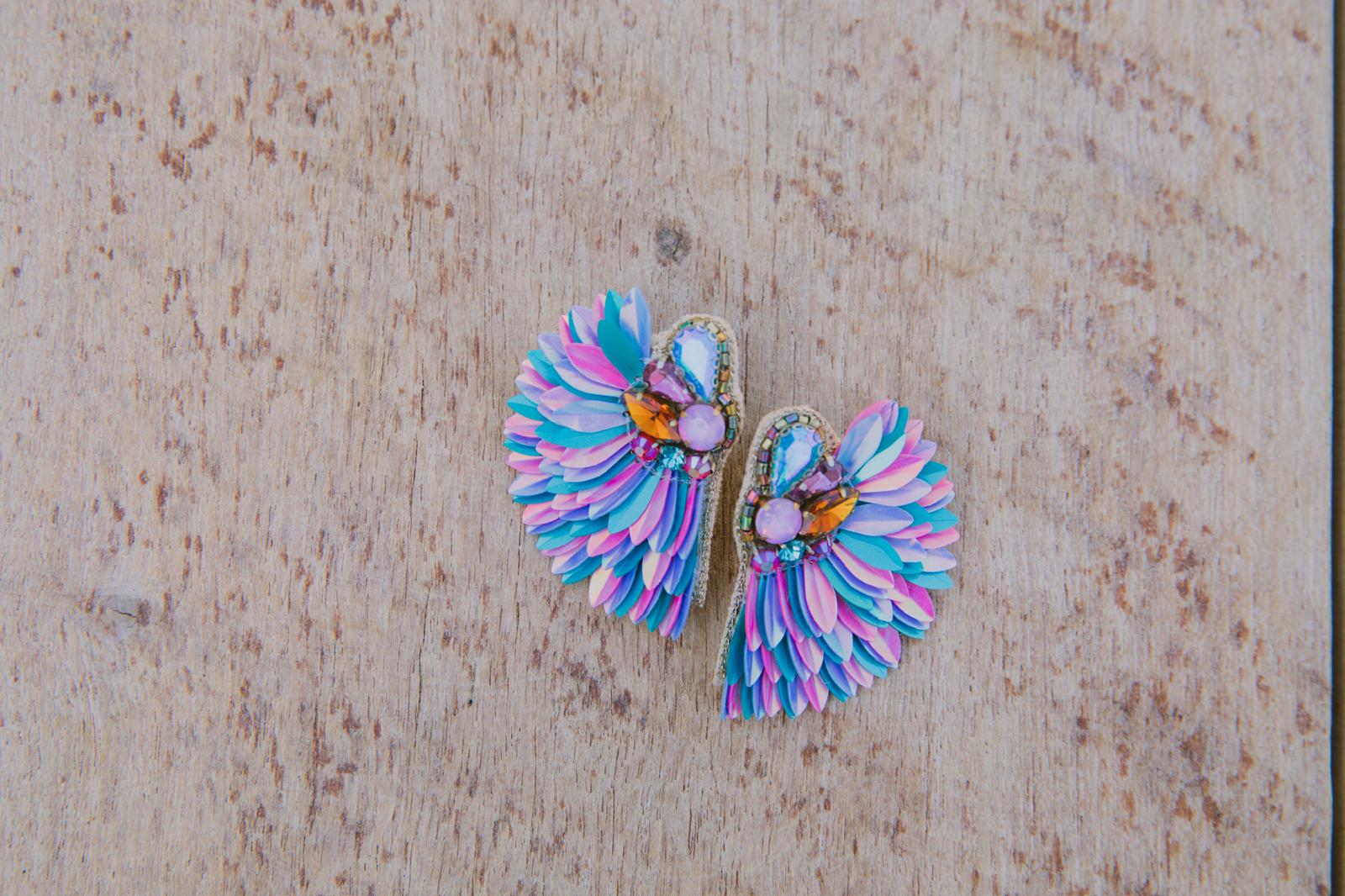Boucles d'oreilles brodées ISÉE
