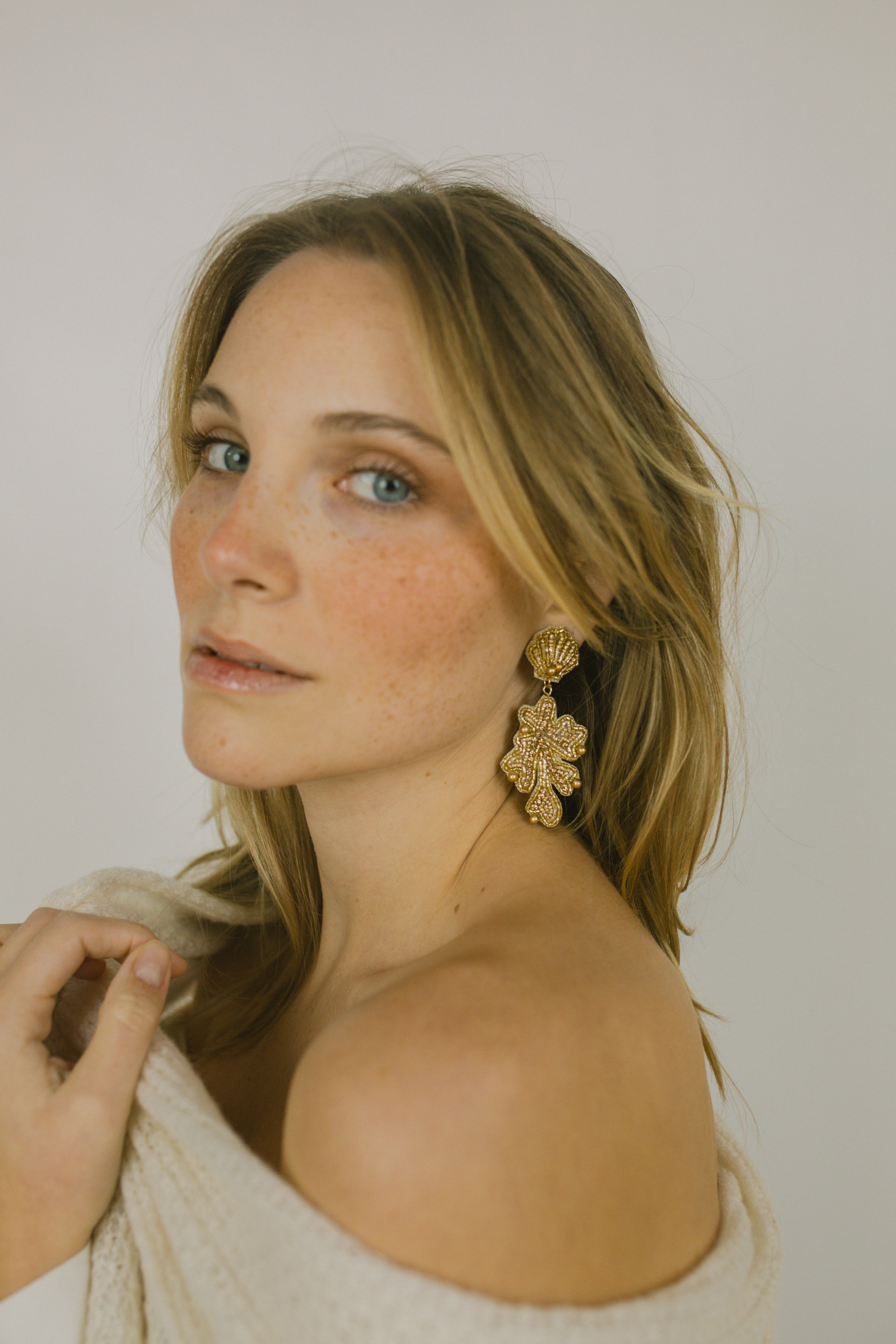 Cassiopeia embroidered earrings