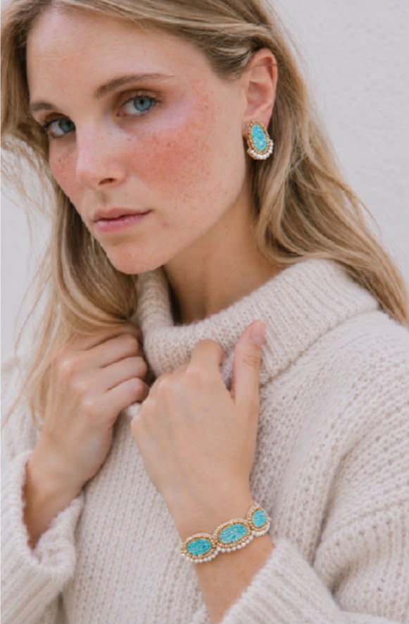 Boucles d'oreilles brodées ONDINE