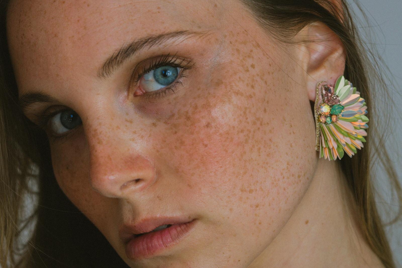 Boucles d'oreilles brodées ISÉE