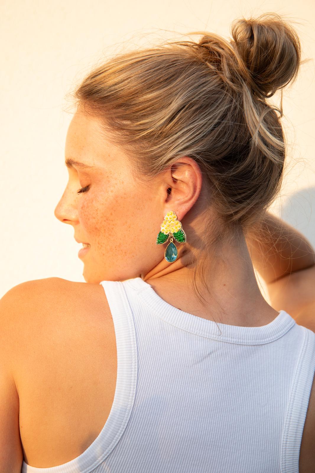Boucles d'oreilles brodées LYSÉA