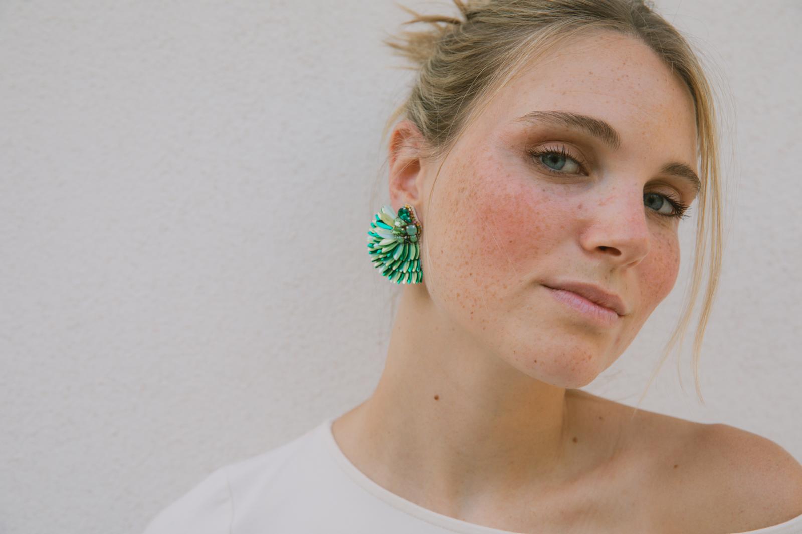 Boucles d'oreilles brodées ISÉE