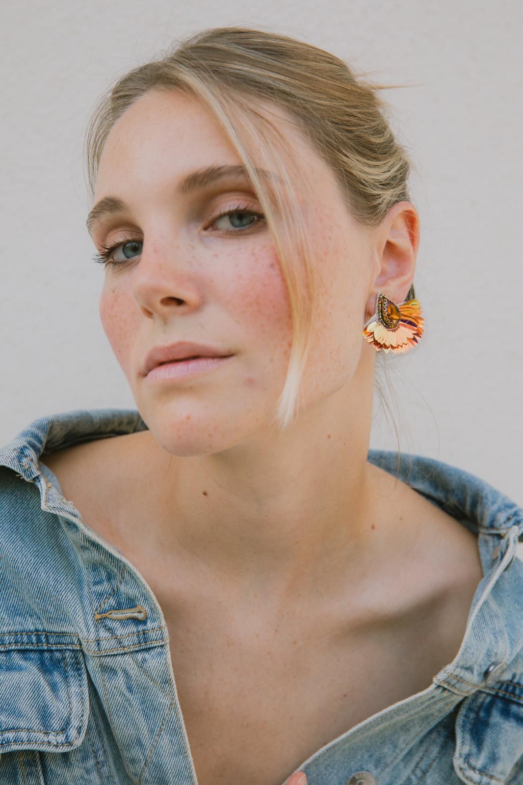 Boucles d'oreilles brodées Perlées ARYA « Irisées »
