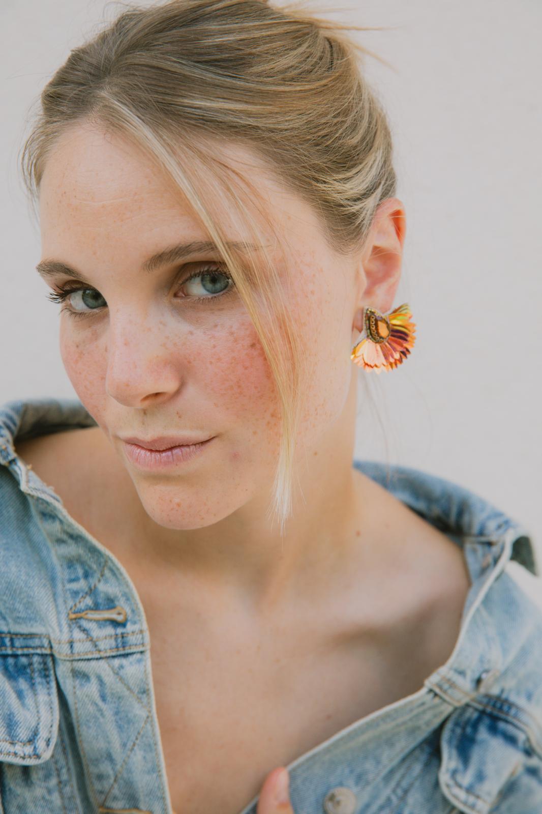 Boucles d'oreilles brodées Perlées ARYA « Irisées »