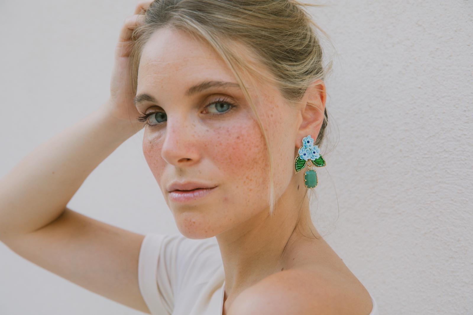 Boucles d'oreilles brodées LYSÉA