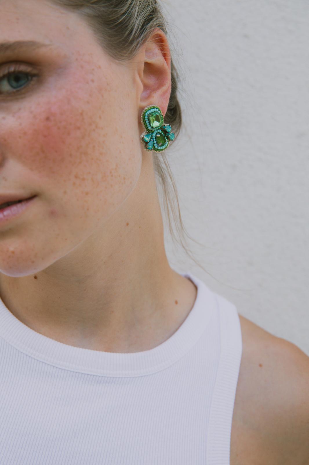 Boucles d'oreilles brodées Isadora