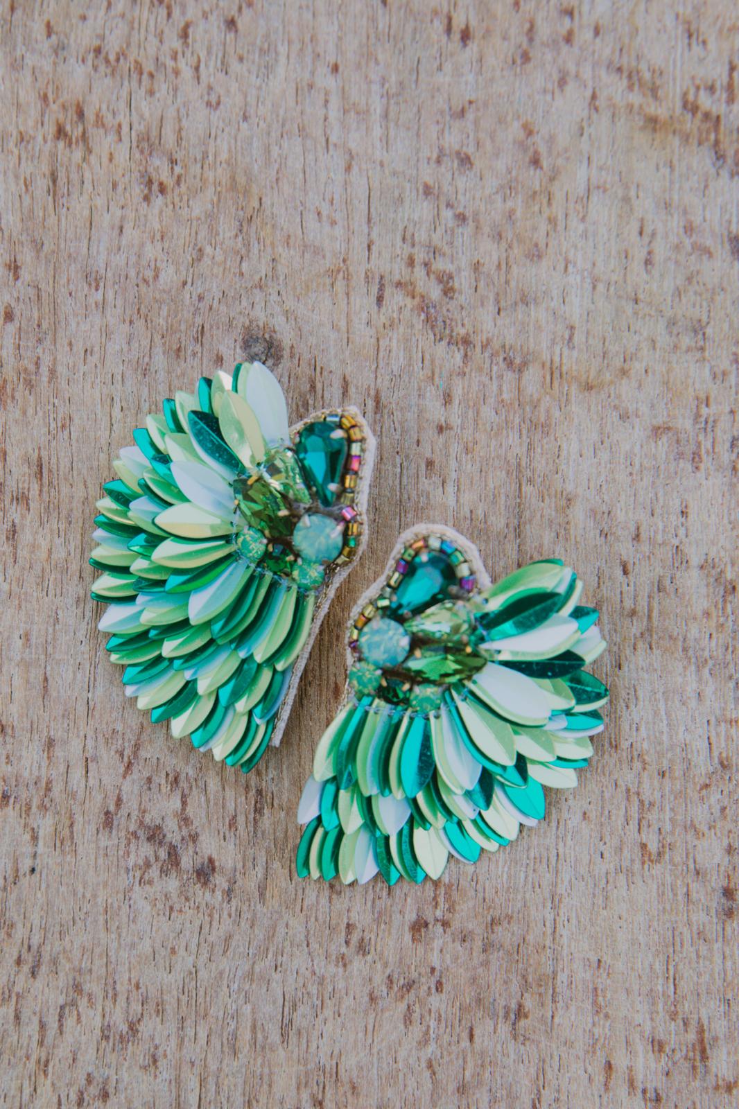 Boucles d'oreilles brodées ISÉE