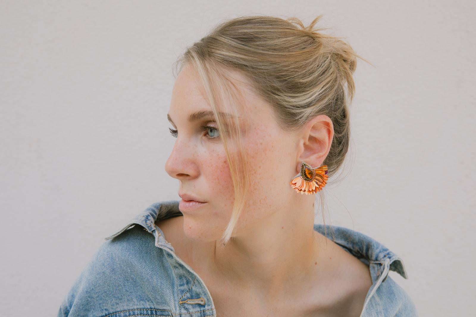 Boucles d'oreilles brodées Perlées ARYA « Irisées »