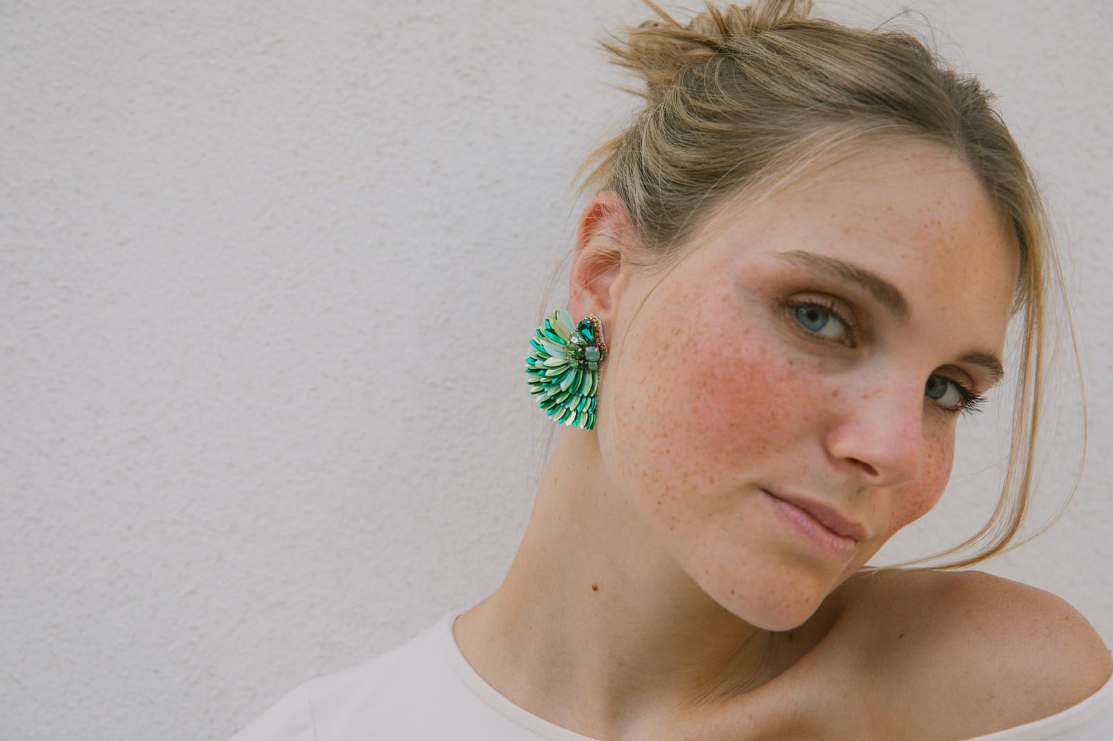 Boucles d'oreilles brodées ISÉE