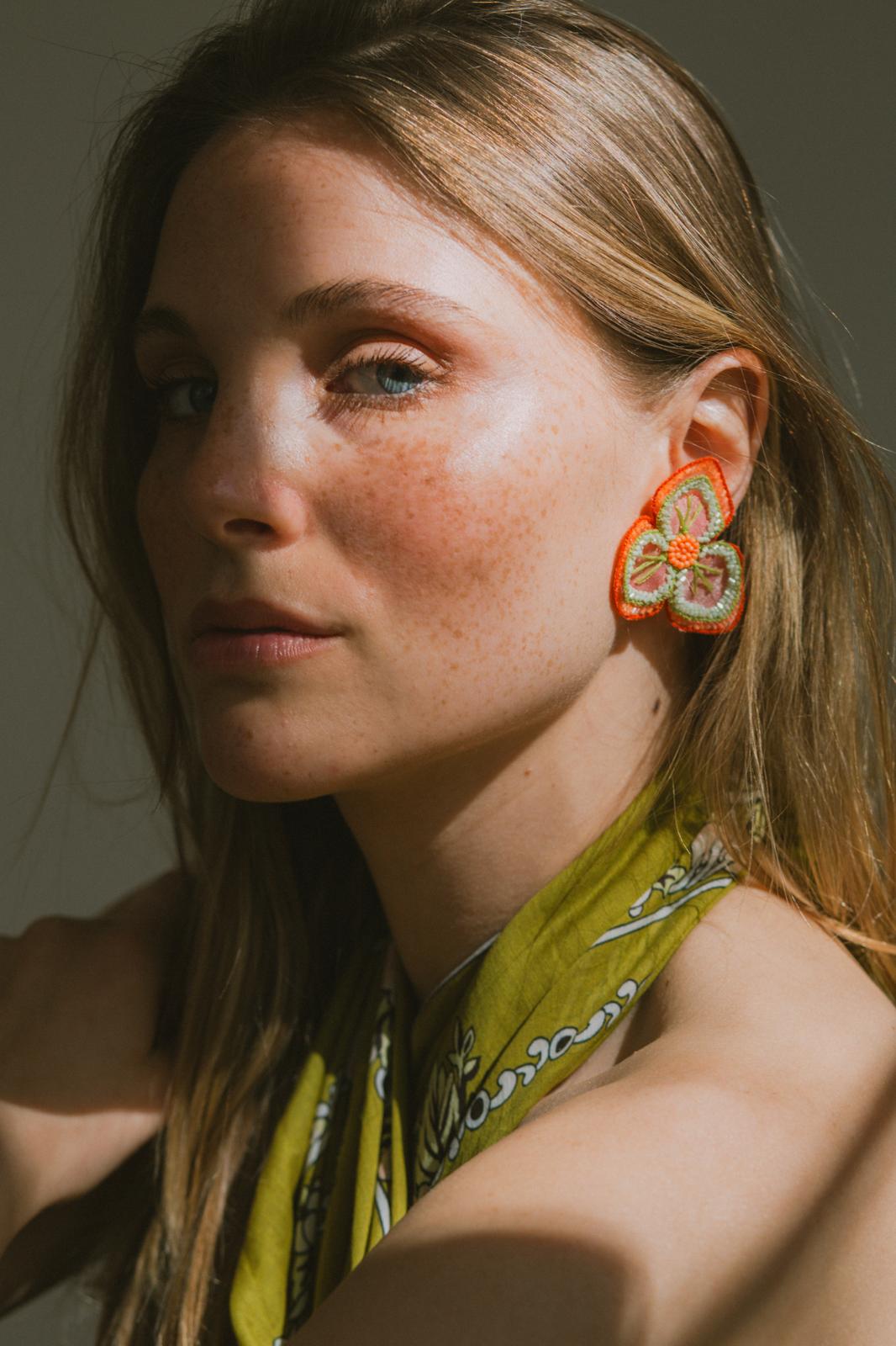 Boucles d'oreilles brodées NÉLIA