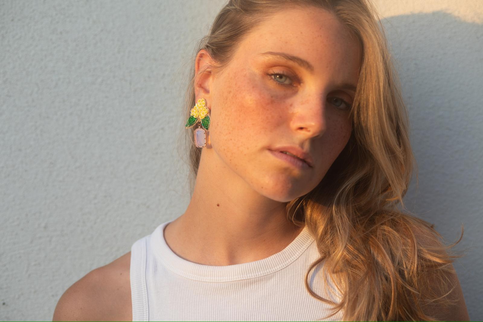 Boucles d'oreilles brodées LYSÉA