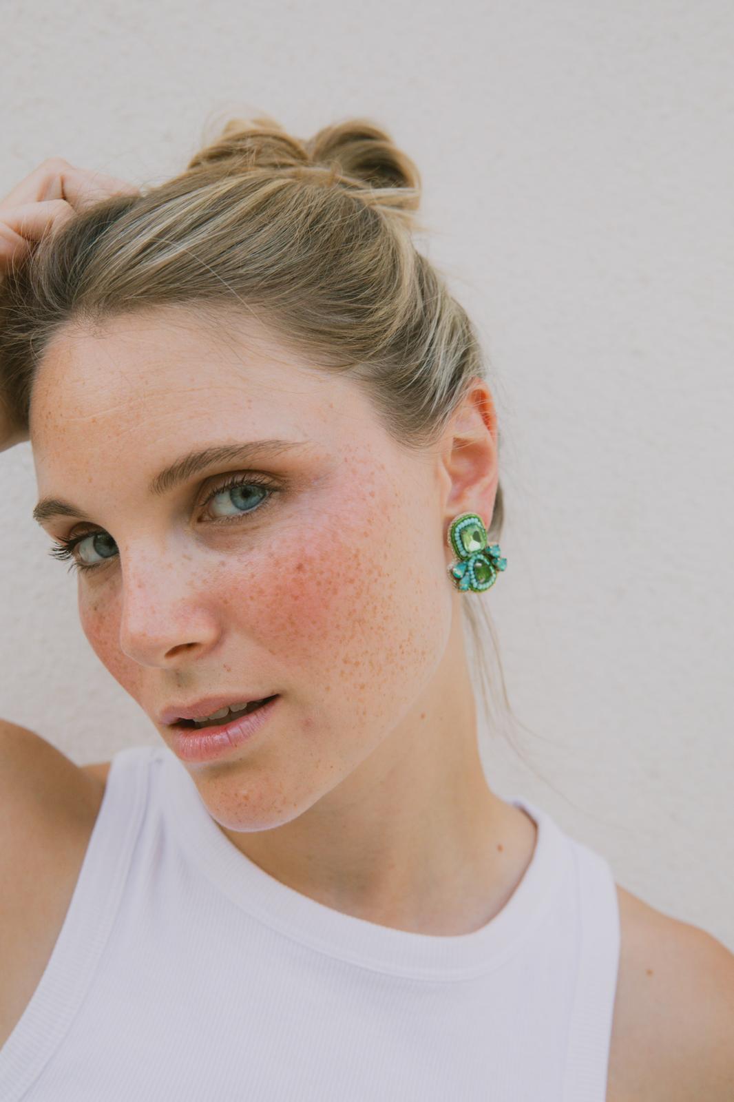 Boucles d'oreilles brodées Isadora