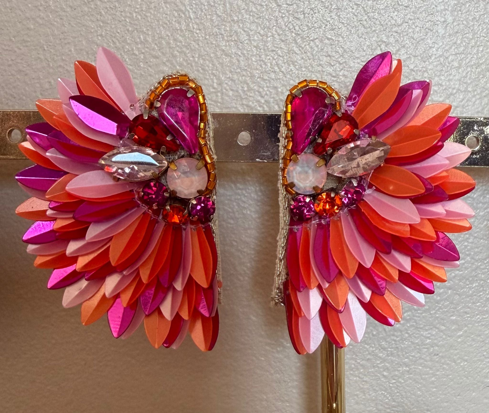 Boucles d'oreilles brodées ISÉE