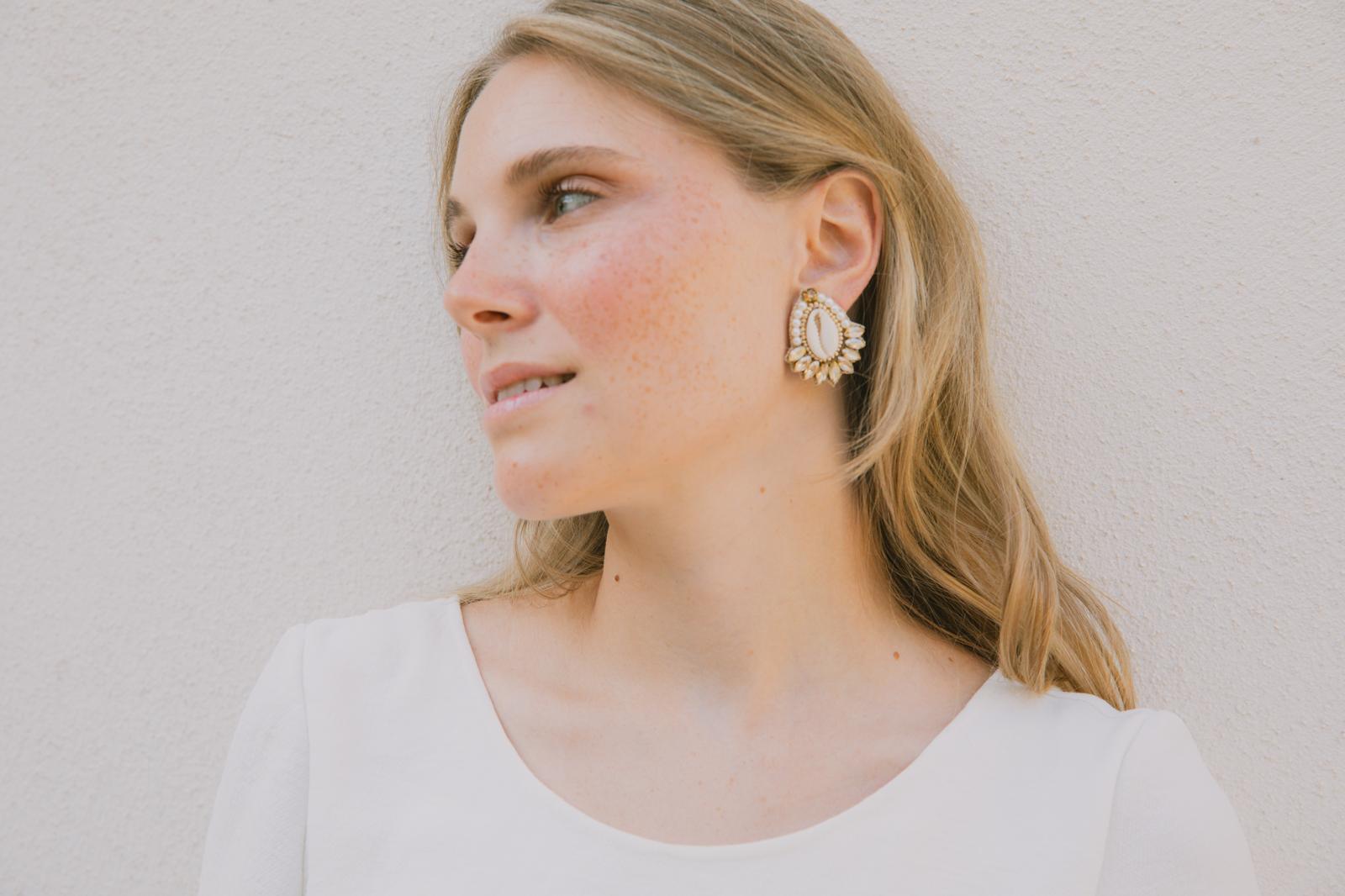 Boucles d'oreilles brodées Néréa