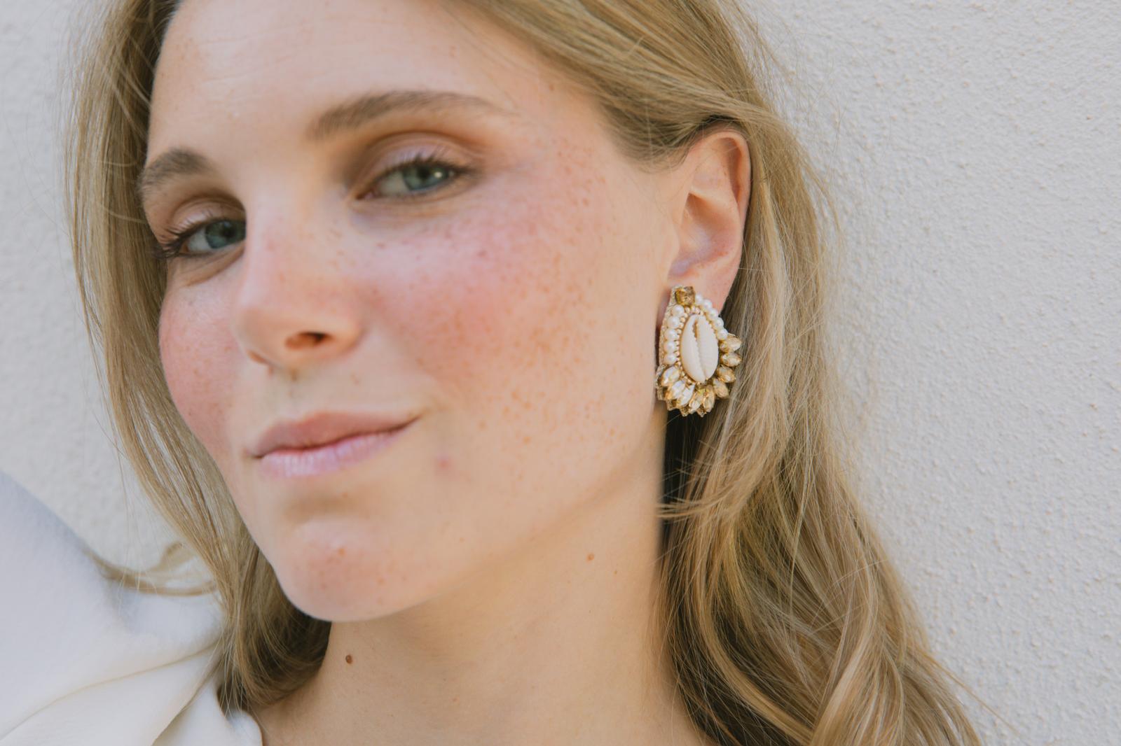 Boucles d'oreilles brodées Néréa