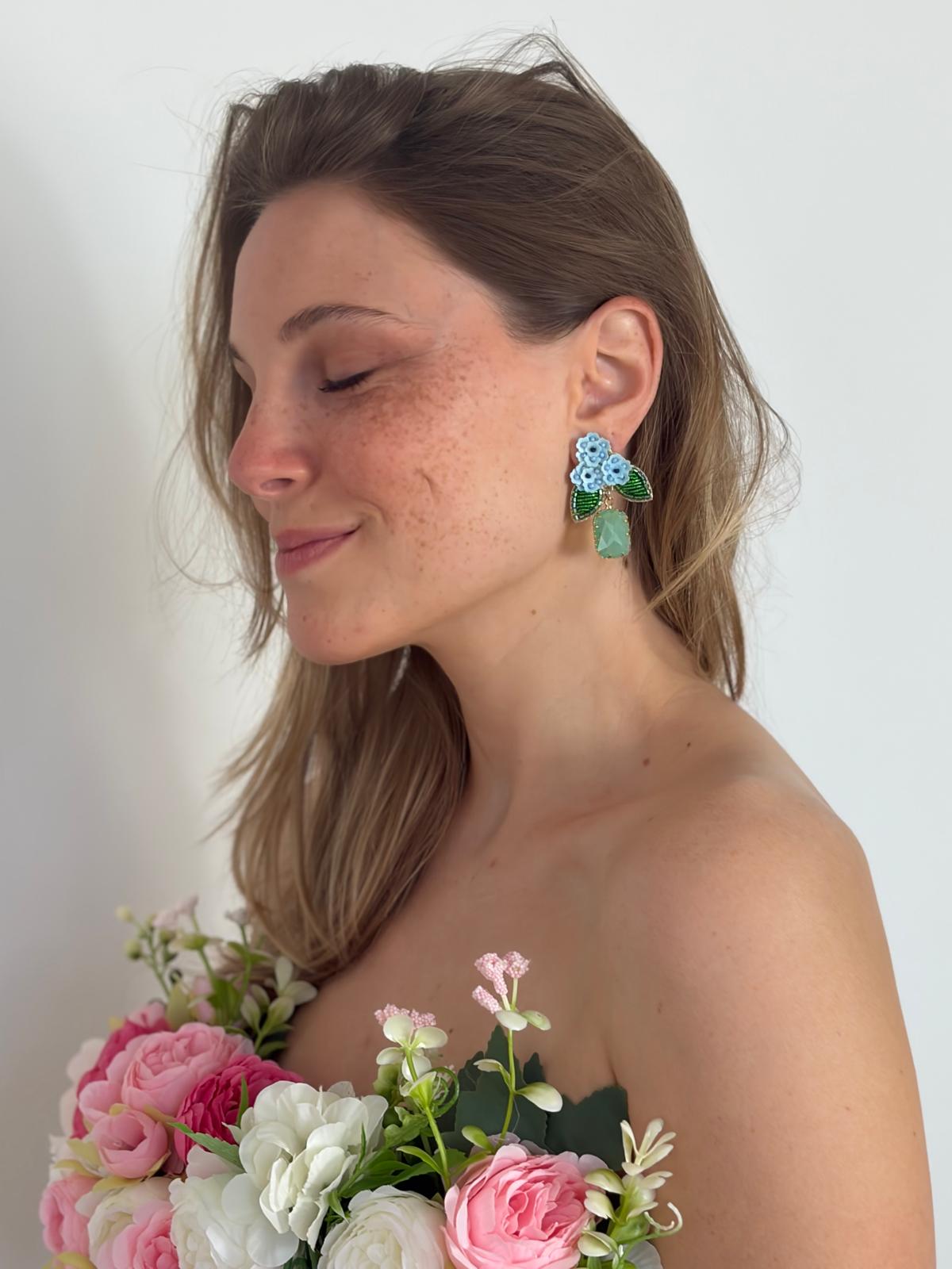 Boucles d'oreilles brodées LYSÉA